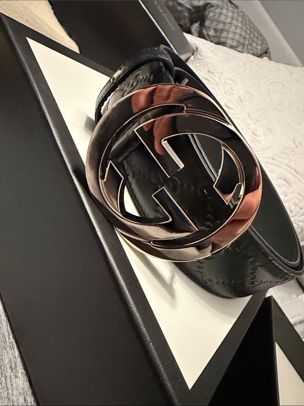 Gucci Black Leather Belt with Rose Gold Double G Buckle